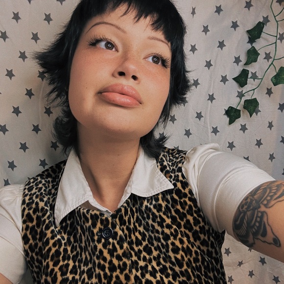 Posh Show Live Notifications - Picture 1 of 1